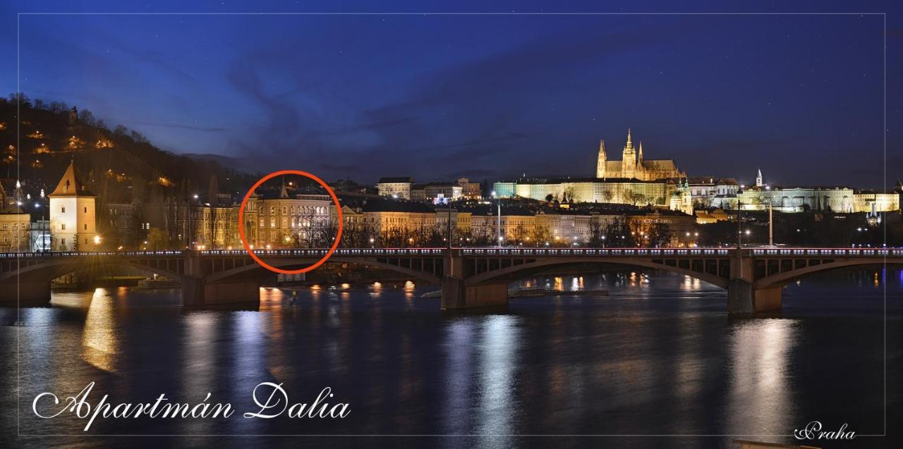 Apartman Dalia Janackovo Nabrezi Prague Ngoại thất bức ảnh