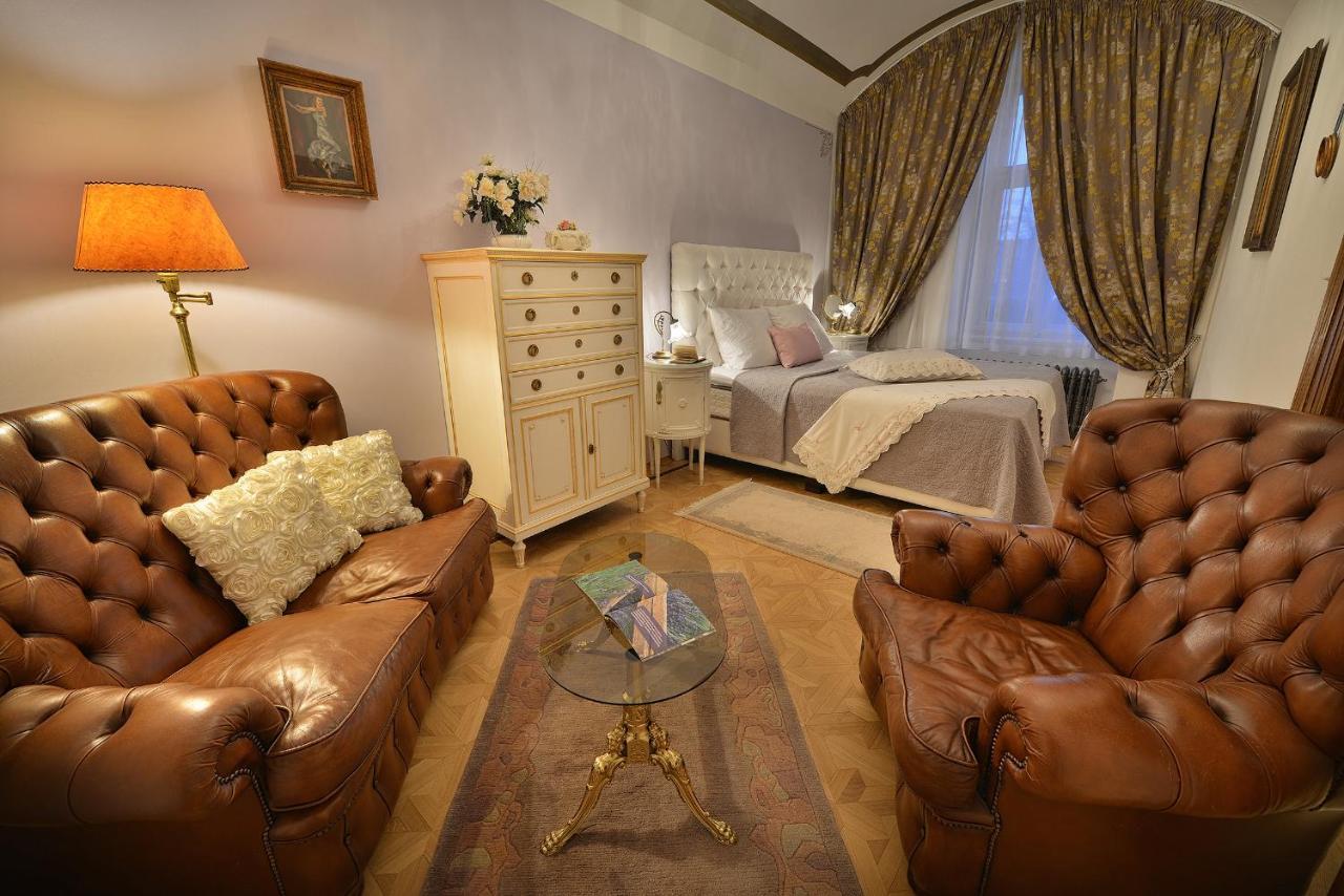 Apartman Dalia Janackovo Nabrezi Prague Ngoại thất bức ảnh